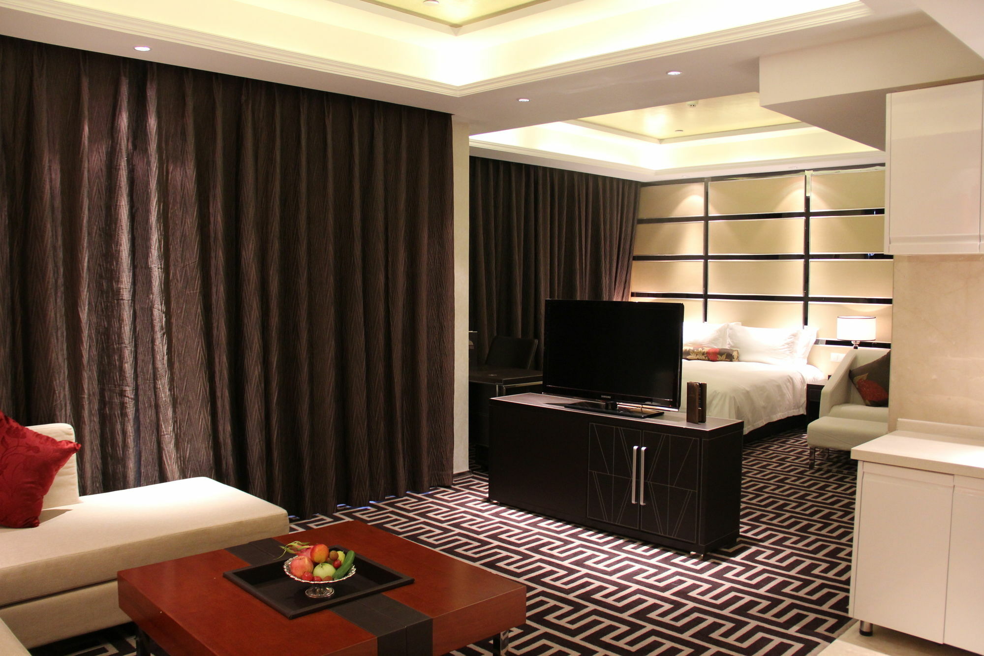 Brigh Radiance Hotel Yantai Extérieur photo